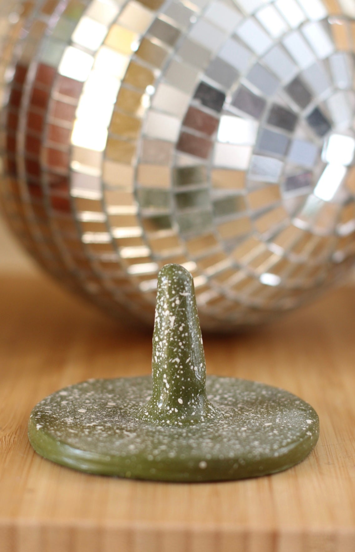 Ring Holder with Plate- Speckled Green